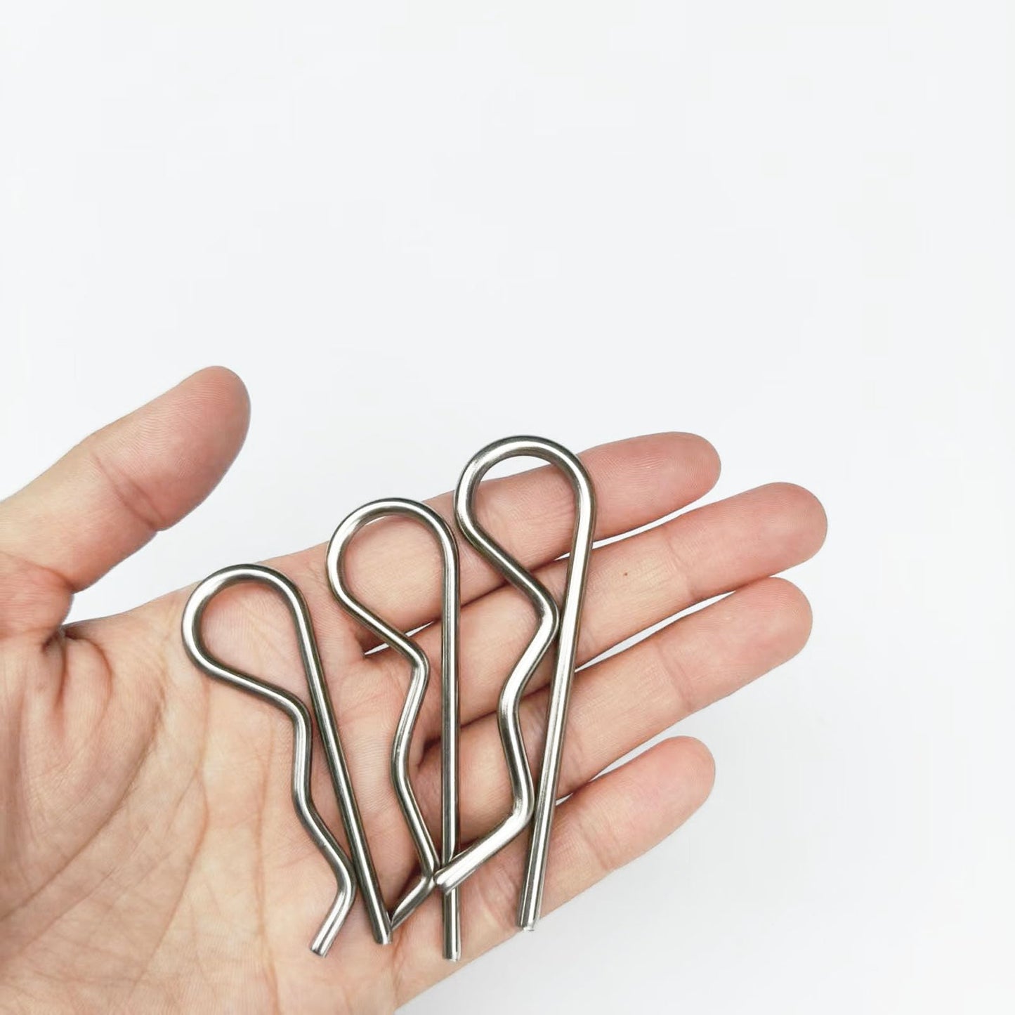 10Pcs Heavy Duty Hitch Pins Clip R Clips Cotter Pins Spring Retaining Wire Hair Pins, Strong Spring Tension Large for Trailer Tractors Mower Carts Truck Pin Clip Zinc Plated M3.5x75mm