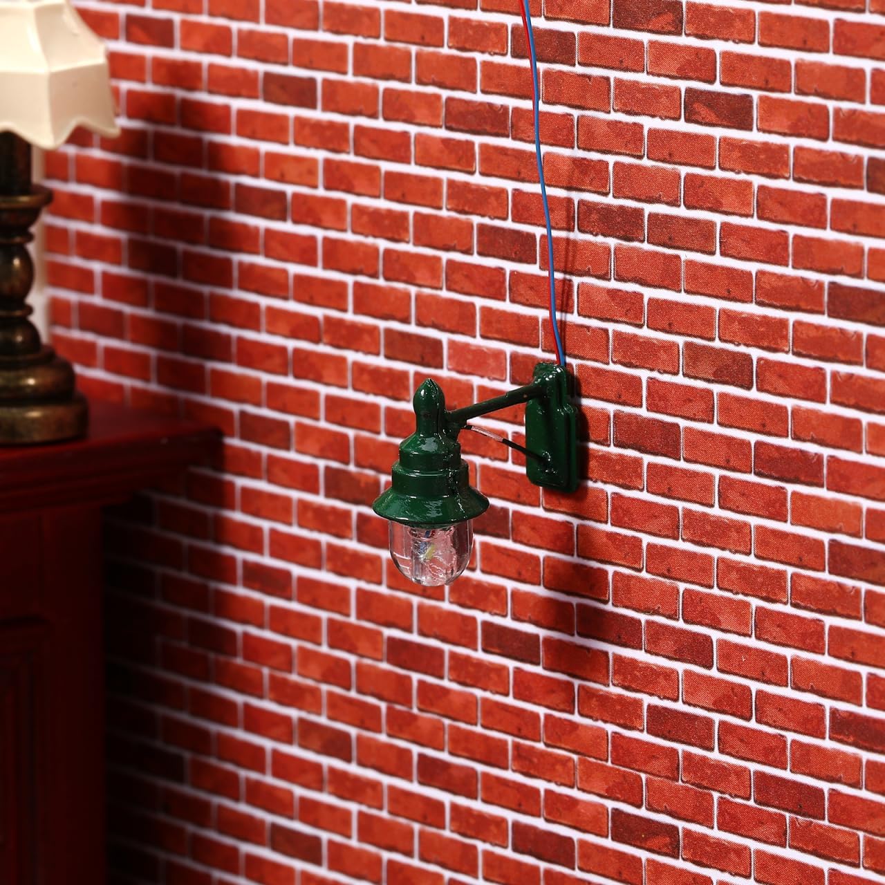 Uonlytech Miniature Wall Lamp - Realistic Table Lamp Decoration for Dollhouse & Garden | Set of 4
