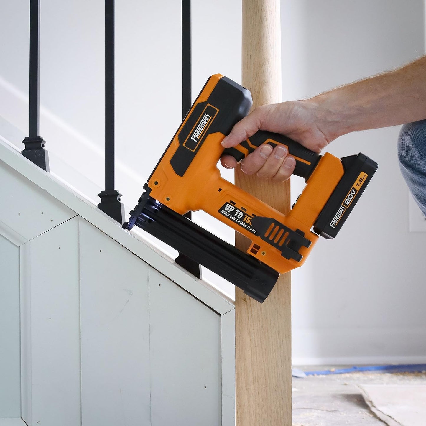 Freeman F20 20V Cordless 2-in-1 18-Gauge Nailer/Stapler | 1-1/4" Nails & Staples | 1500 Shots per Charge | Includes Battery, Charger & 400 Fasteners | PE20VBR9032