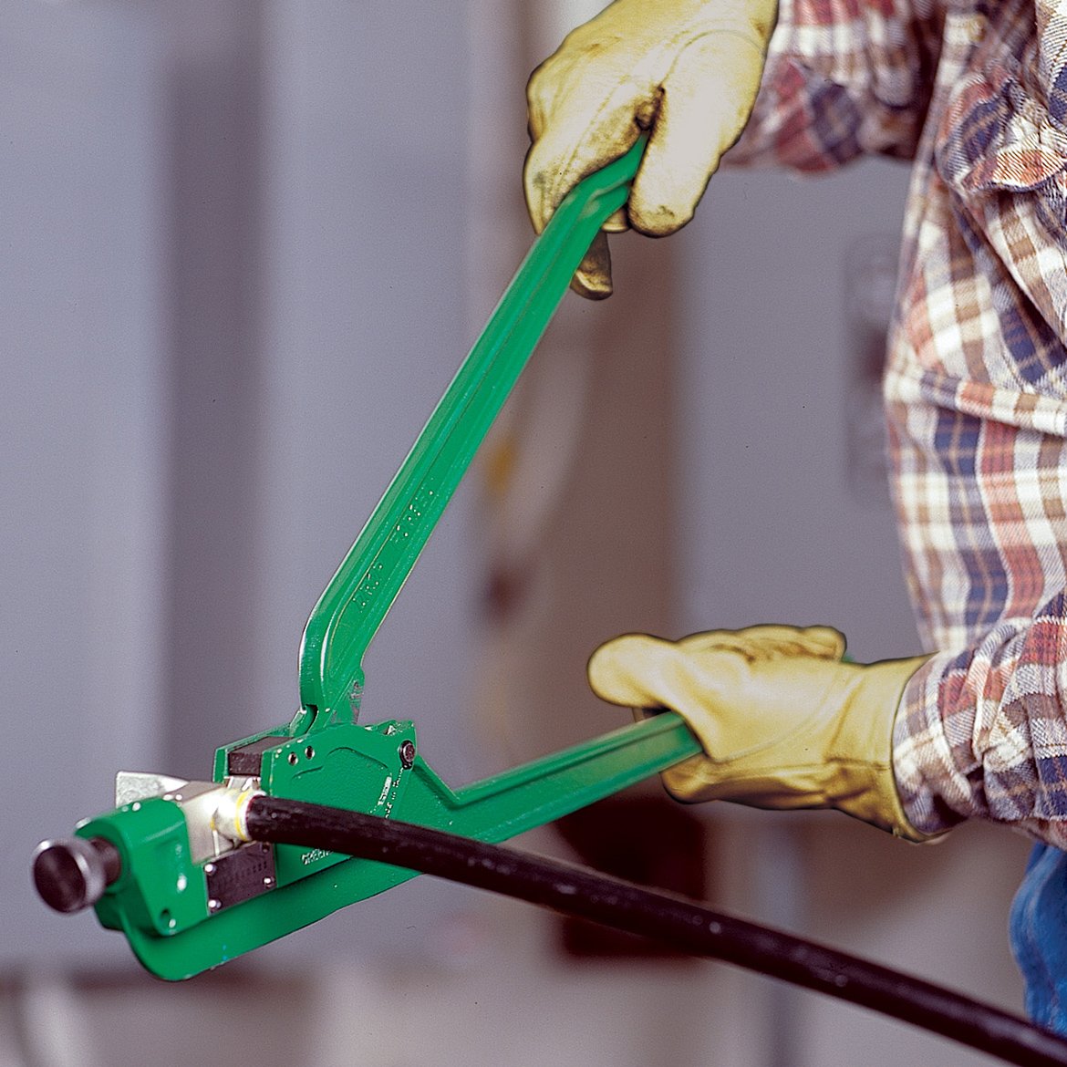 Greenlee Dieless Crimper,8 to 4/0 AWG,22-3/8" L