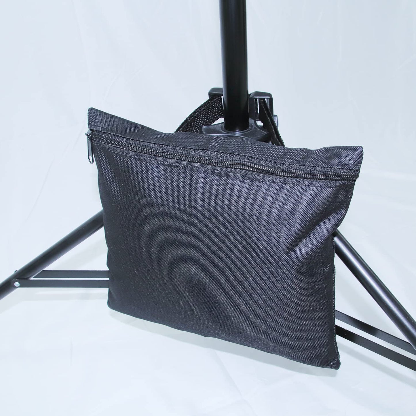 ifkdnr Sandbags 4 Packs with 4 PE Bags, Heavy Duty Sand Bags, Sand Bags for Weight with Zipper and Buckle Straps for Support Light Stand, More 2/4/6/8/10/12 Packs Sand Bag to Choose.