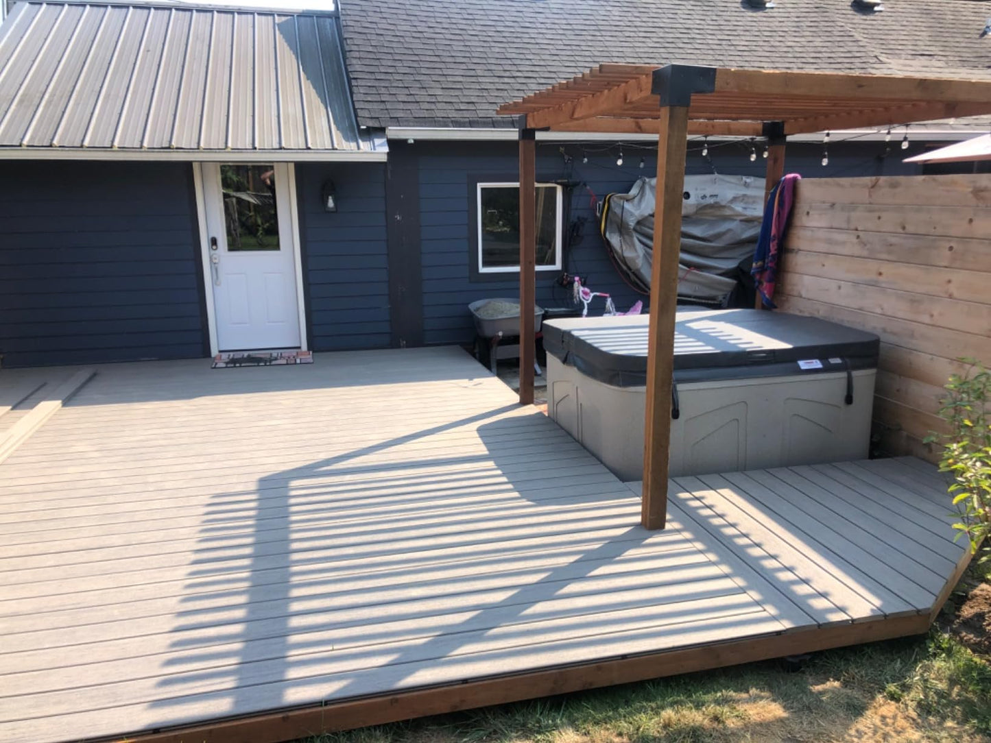 12Pack Adjustable Deck Support Pedestal - Base Support for Floating Deck Platform, Adjusts 1-3/16" to 2-3/8", Black