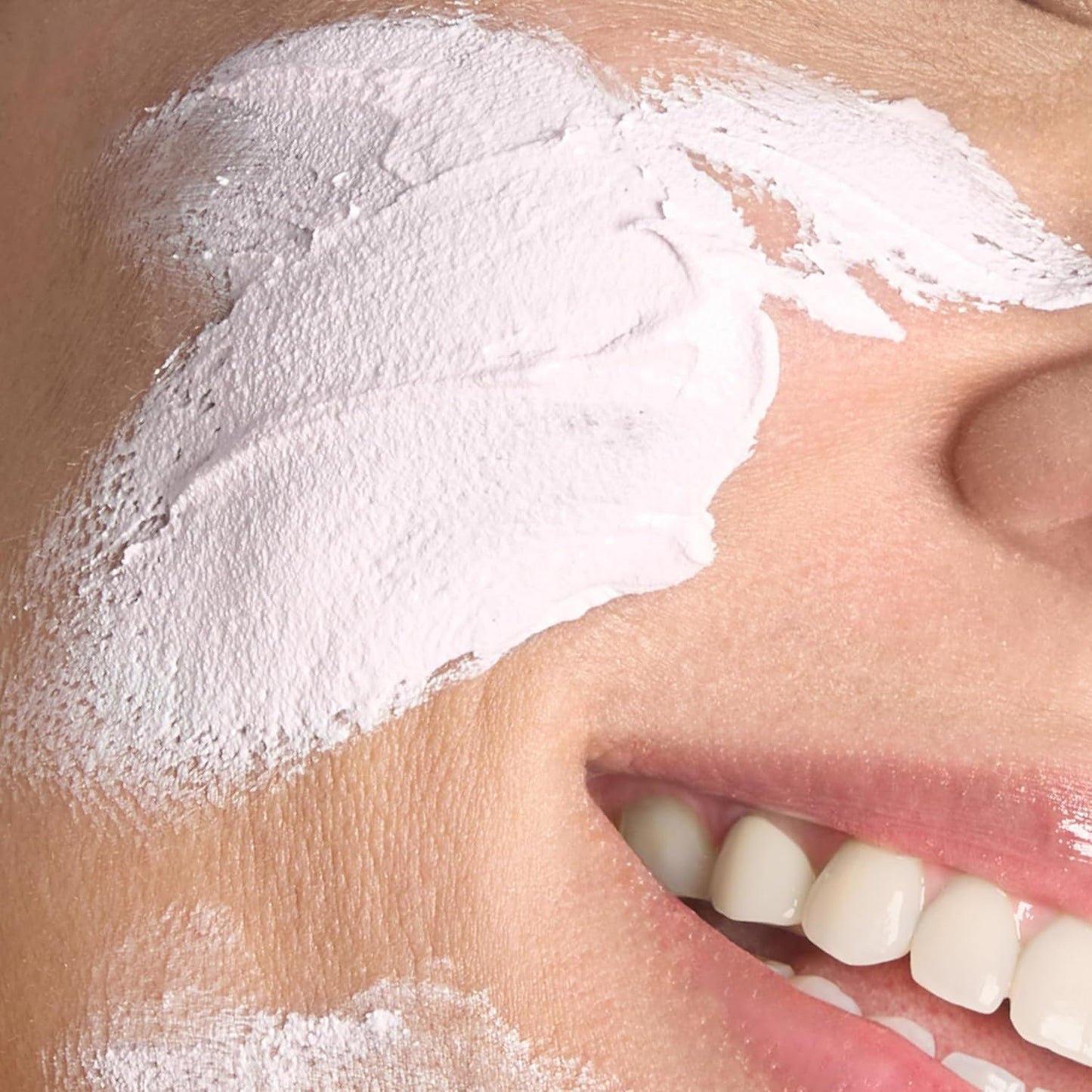 Bliss Mighty Marshmallow + Vitamin C Whipped Face Mask for Brightening & Hydrating Skin, Marshmallow Root Extract, Vegan Cruelty-Free Facial Treatment, 1.7 Oz