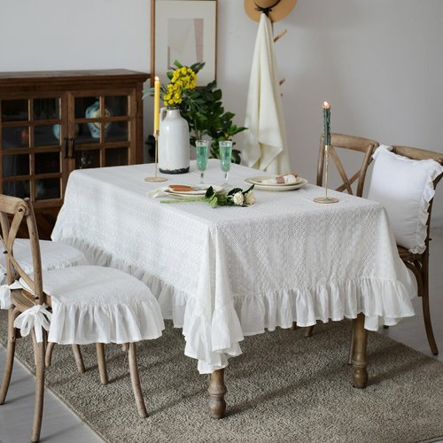 ARTMAGIC French White Cotton Tablecloth Ruffled Lace Fabric Tablecloths Rustic Rectangular Washable Table Cover for Indoor Outdoor Home Holiday Banquet Christmas New Years(60"x84", White Circle)