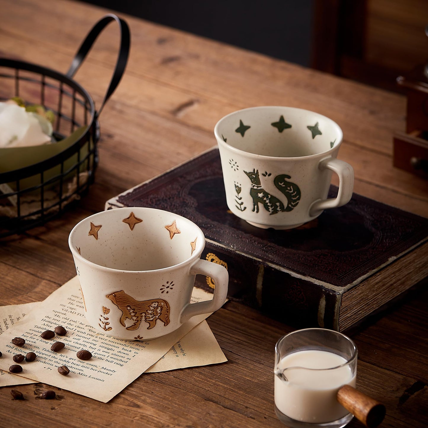 Swuut 12oz Vintage Ceramic Coffee Mug Set of 4 - Handmade Stoneware Pottery Countryside Farmhouse Fall Autumn Tea Mugs with Big Handle for Latte,Cocoa,Dishwasher & Microwave Safe Cups (Animals)