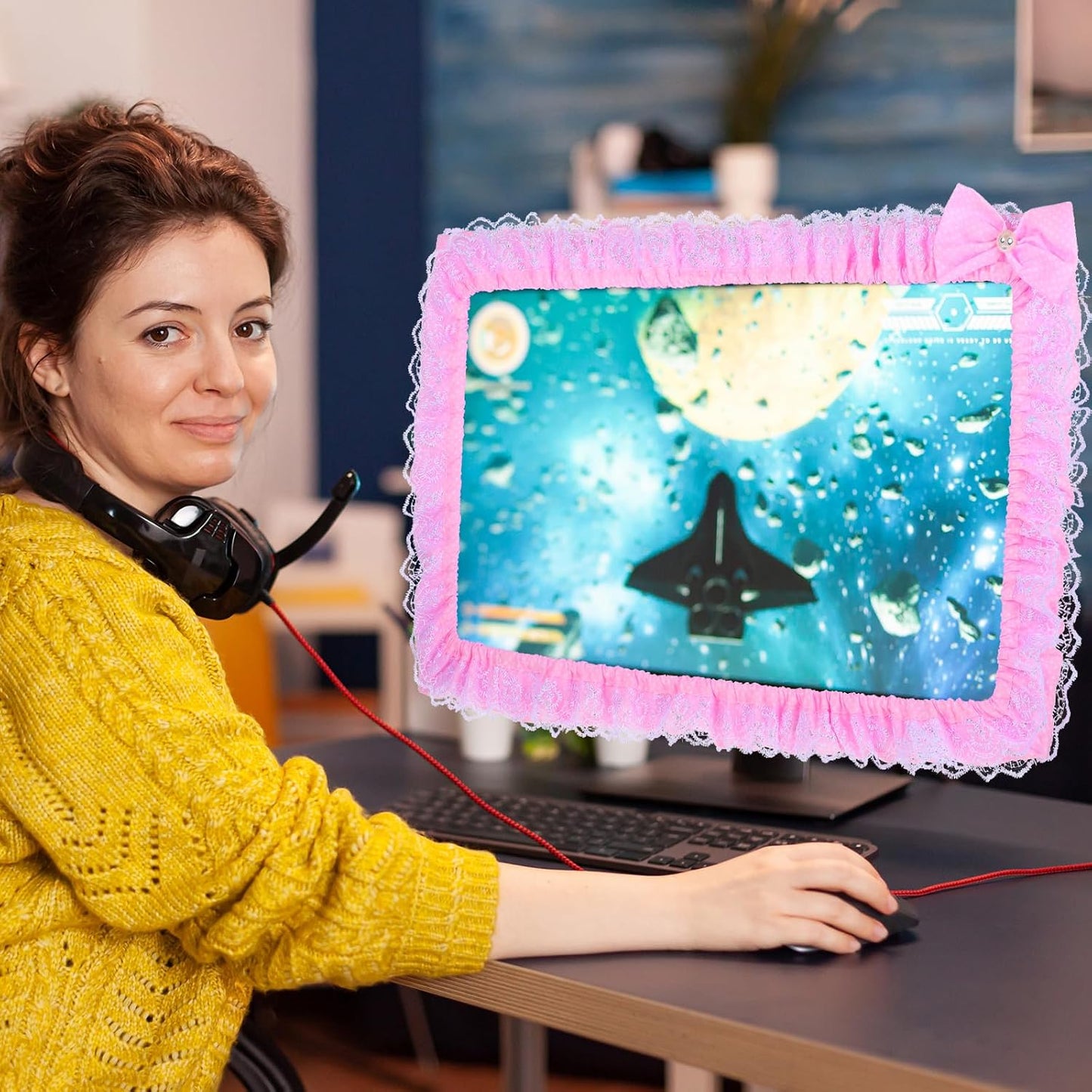 LLOUSSAK 23''-27'' Pink Monitor Cover, Cute Computer Monitor Covers with Bow-Knot, Lace Fabric, Monitor Dust Cover, TV
