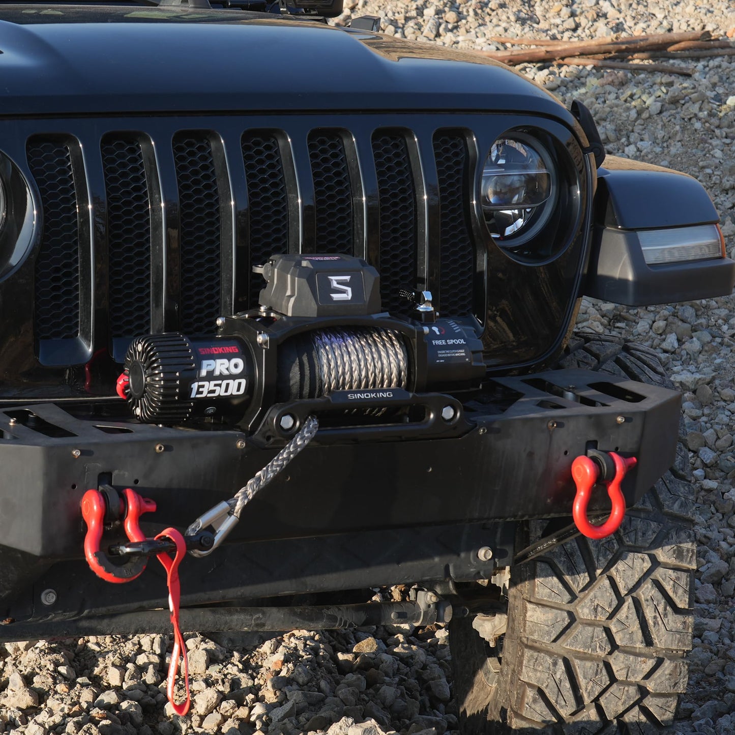 SINOKING PRO Series 13500 lb Electric Winch, 12V Towing Winch, Synthetic Rope, 2-in-1 Wired/Wireless Remote, Waterproof IP67, 7 HP Motor for Jeep, SUV, Truck & Trailer