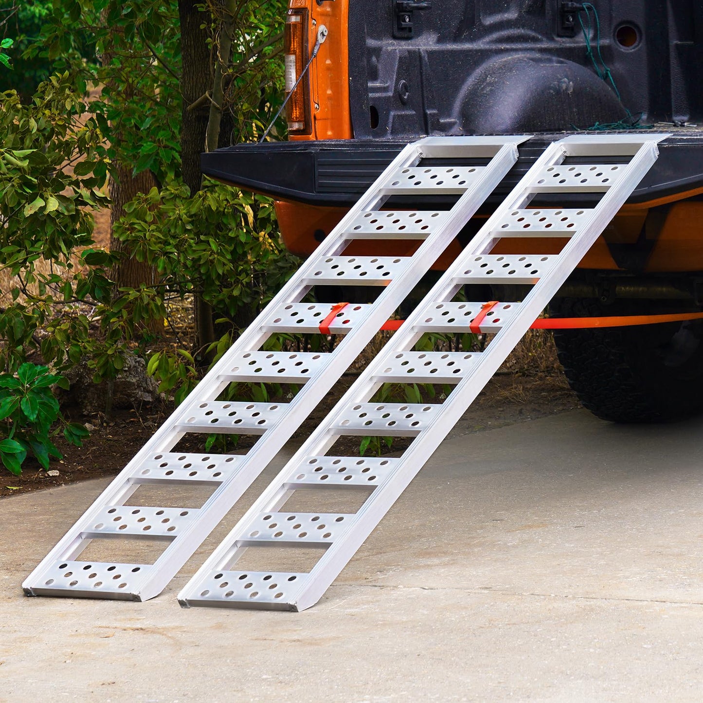 VEVOR Aluminum Ramps, 1250lbs, Straight Ramp with Treads and Load Straps, Portable Loading Ramp for Motorcycles, ATVs, Trucks, Lawn Mower, Dirt Bike, Garden Tractor, 78" L x 12" W, 2Pcs