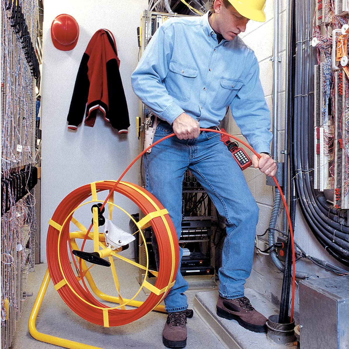 Jameson 9-25-400M Good Buddy Duct Rodder with 400 Feet of 3/8-Inch Rod Marked Every 5 Feet
