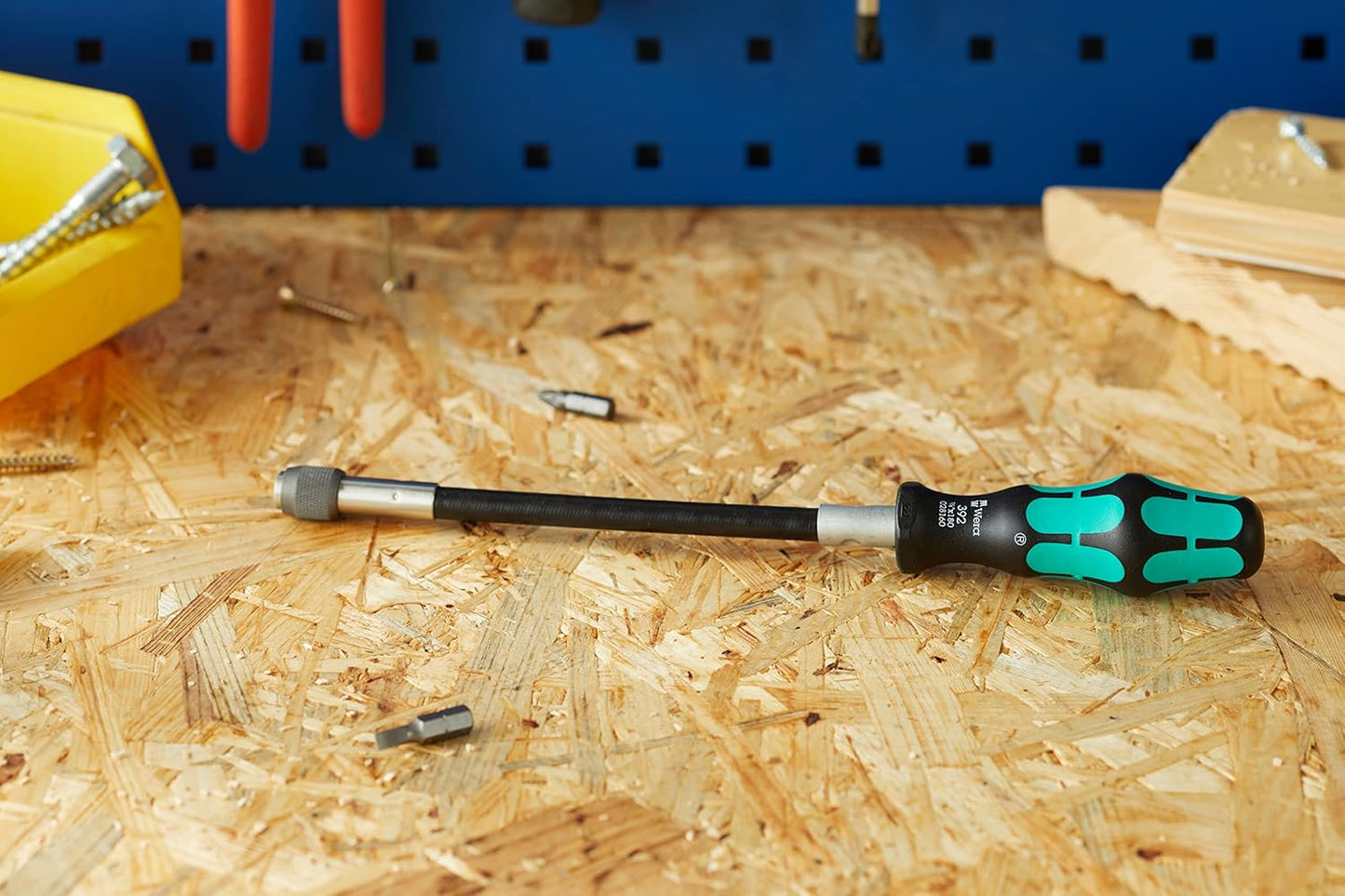 Wera Kraftform 392 Hexagon Screwdriver - Flexible Shaft with 1/4" Head & 177mm Blade Length