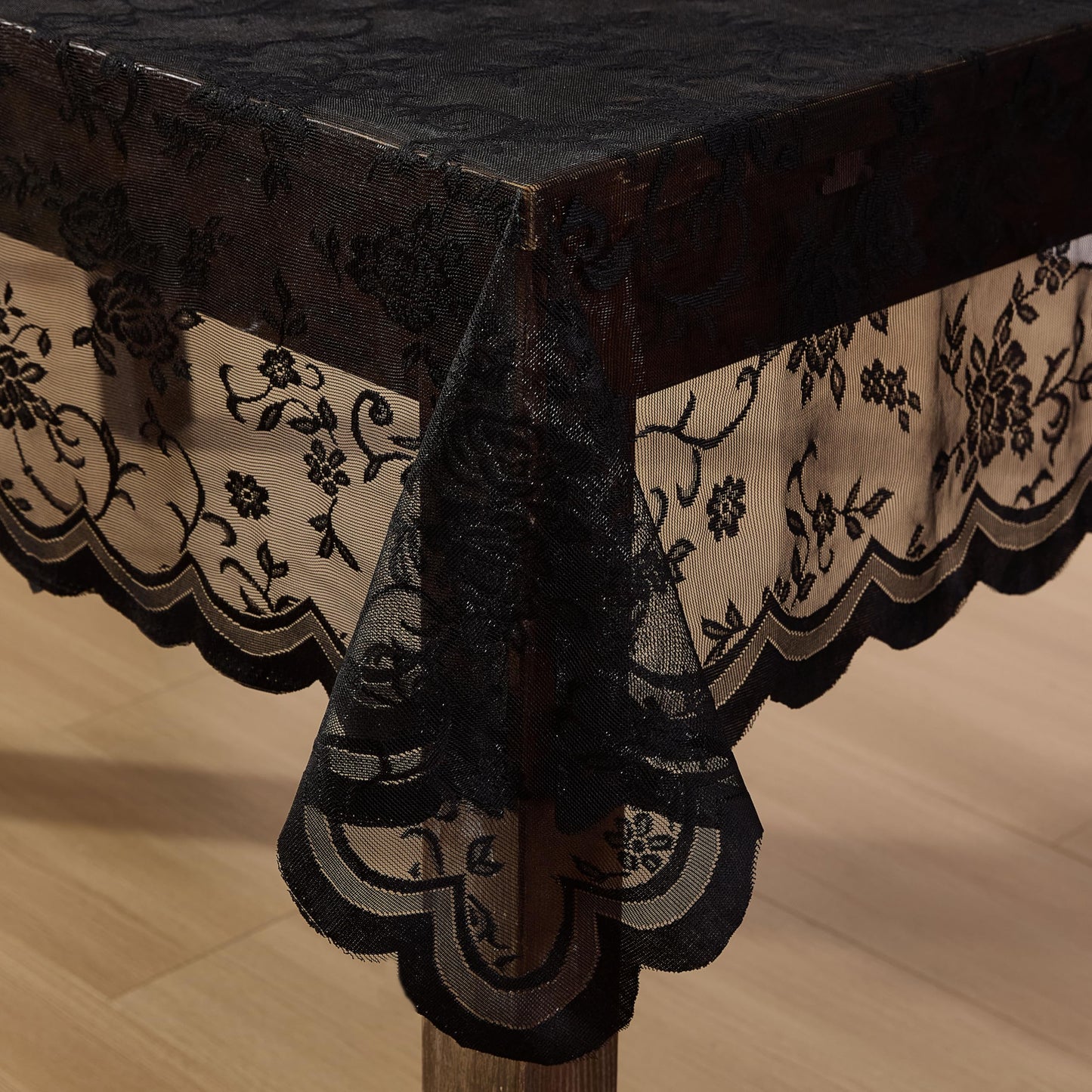 HLC.ME Harper Floral Lace Fabric Tablecloth, Lace Fabric Table Cloth for Round Tables, Wrinkle Resistant Tablecloth, Patterned Scalloped Tablecloth (36 Round, Black)