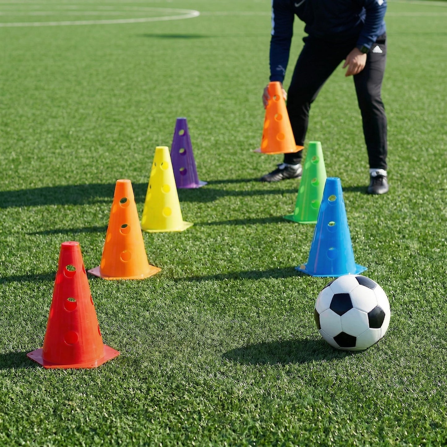 Suwimut 24 Pack Plastic Agility Cones, 9 Inch Soccer Cones Training Agility Field Marker Plastic Traffic Cone for Training, Football Basketball Drills, Traffic, Activity, Party, Indoor Outdoor Games