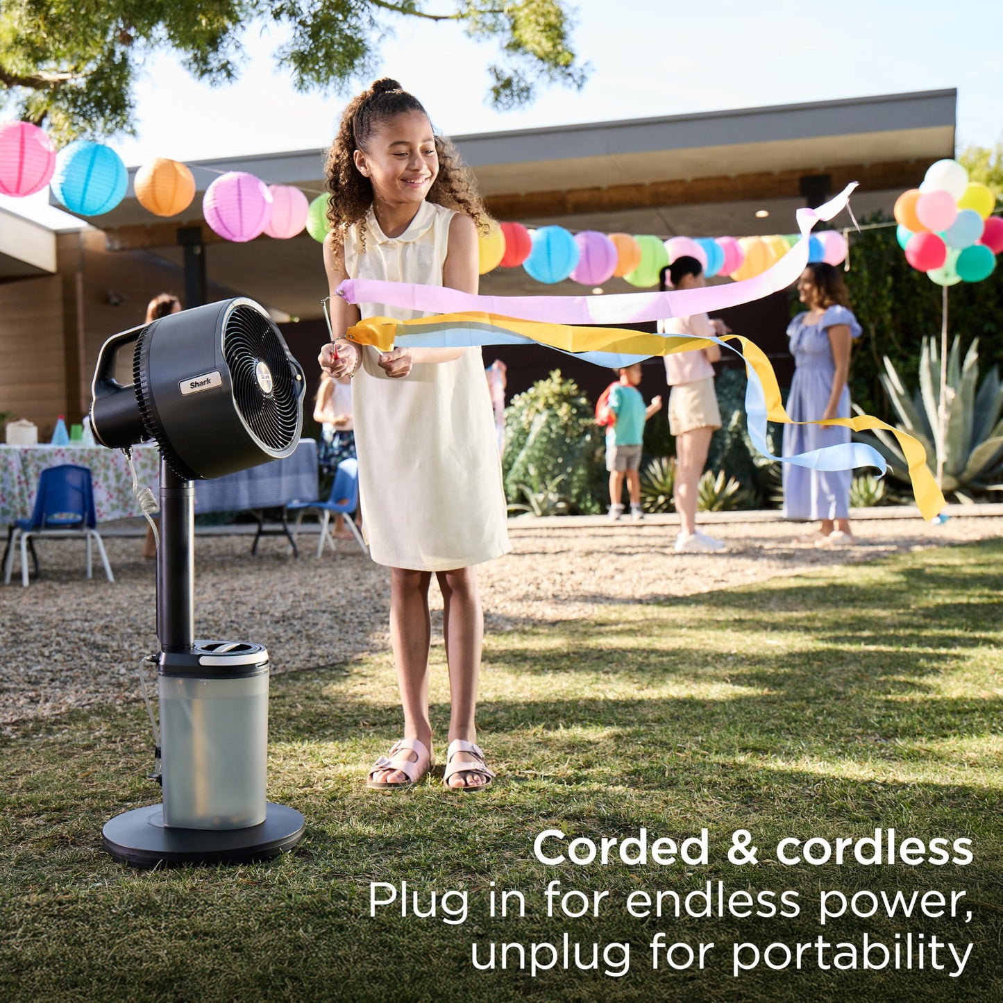 Shark FlexBreeze Pro Mist Fan — Indoor & Outdoor, Integrated Misting, Pedestal to Tabletop, Corded or Cordless, Up to 24-Hr Battery, Oscillating, Charcoal Grey, FA302