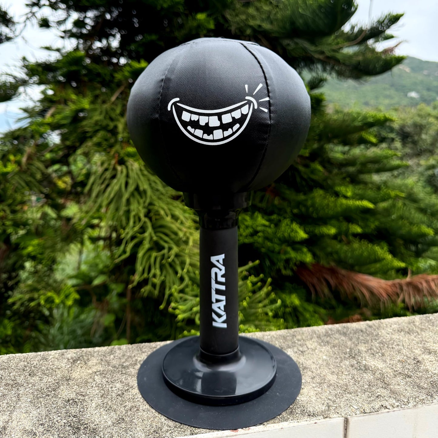 KATTRA Desktop Punching Bag with Suction Cup, Stress Relief Ball, Heavy Duty Grin Face Boxing Bag, Portable Mini Punching Bag,White Elephane Gift,