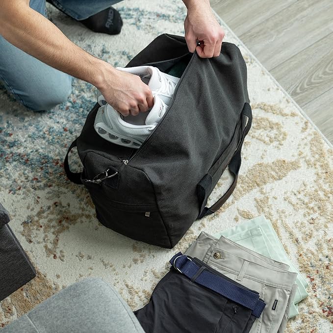 Duffle Bag ??Multipurpose Canvas Bag for Travel, Gym, Weekender, Carry On & More ??Durable, Spacious, Unisex Overnight Bag for Men & Women ??Perfect for Sports, and Everyday Use (Black)