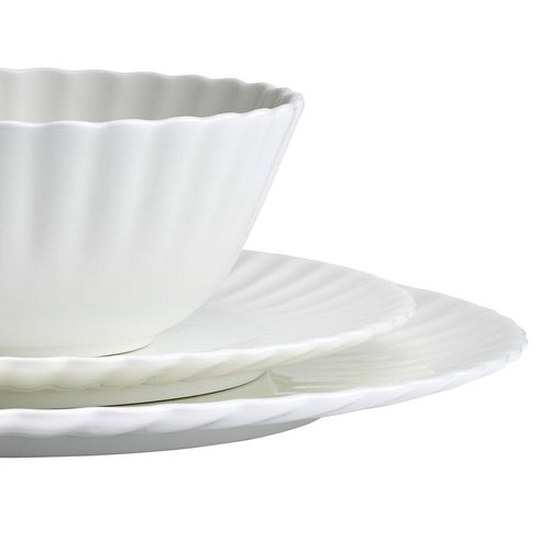 Mikasa Isadora Scalloped Bone China Lightweight Chip Resistant 12 Piece Dinnerware Set, Service for 4