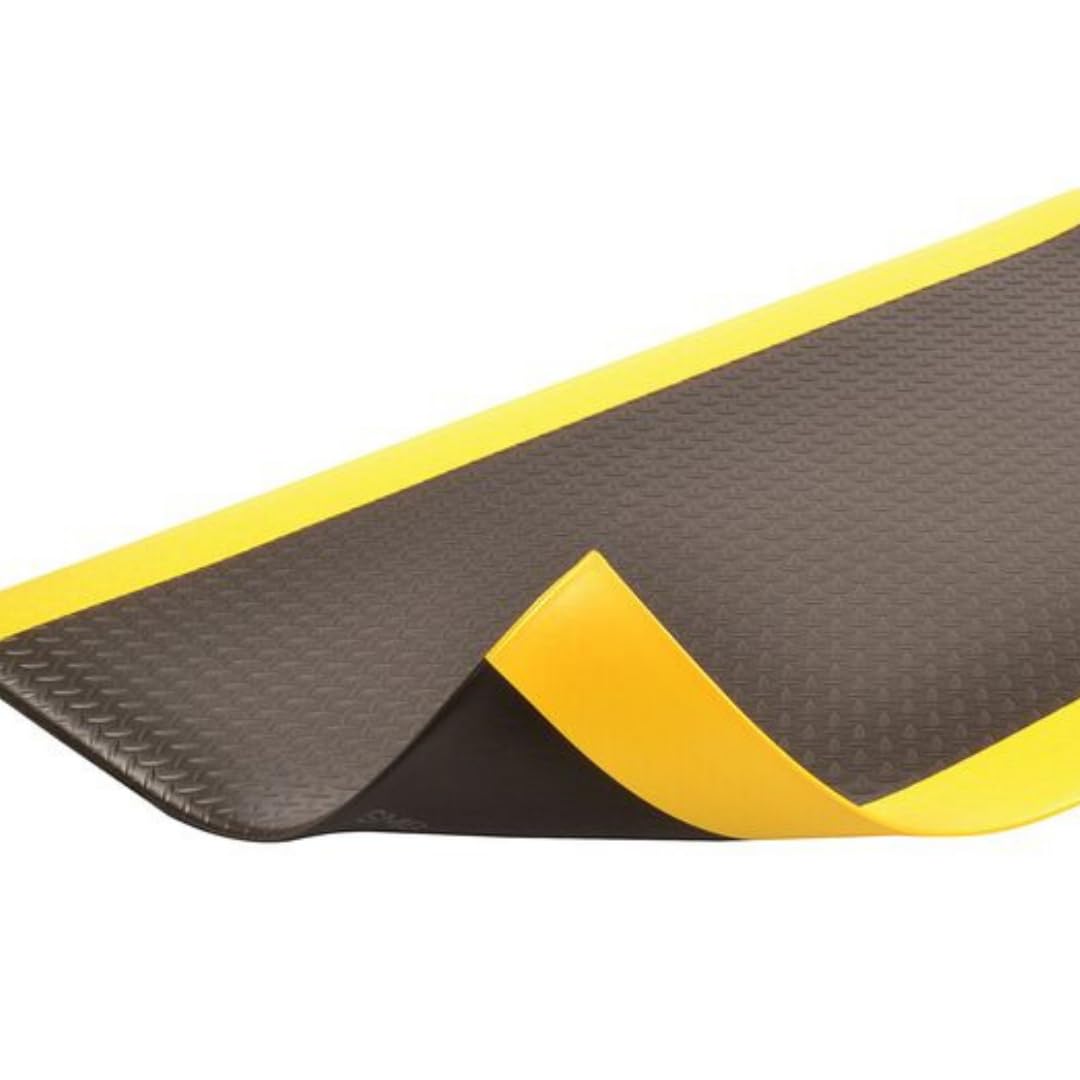 NoTrax 418 Diamond Tred™ 3' x 12' x 3/8" Anti Fatigue Mat, Enhanced Slip Resistance with Beveled Edges and Diamond Surface, Ideal for Industrial and Commercial Workplaces, Black/Yellow, 418S2312BY
