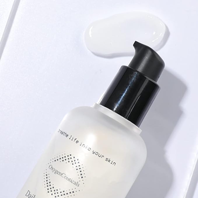 Daily Botanicals Enzyme Peel ??Gentle Exfoliating Gommage with Pineapple & Papaya Extracts, Natural Enzyme Peel for Refines Pores & Smooths Texture 2.53 fl.oz (75ml)