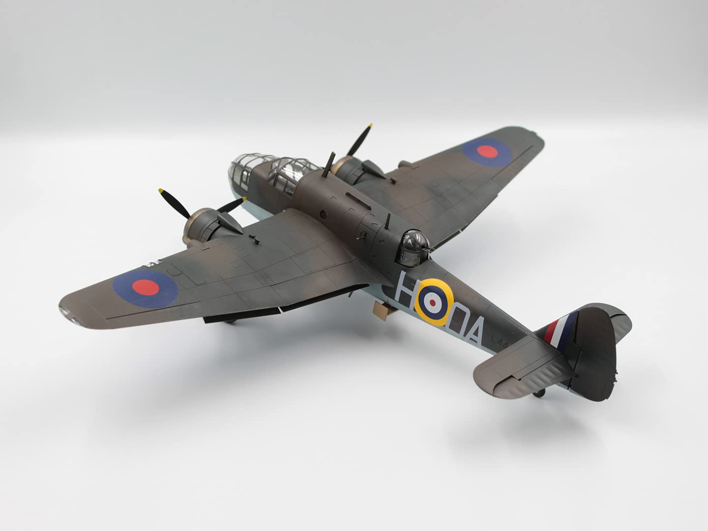 ICM 48310 - Airplane Model Bristol Beaufort Mk.I, Plastic Military Plane WWII British Torpedo-Bomber. - Scale 1:48