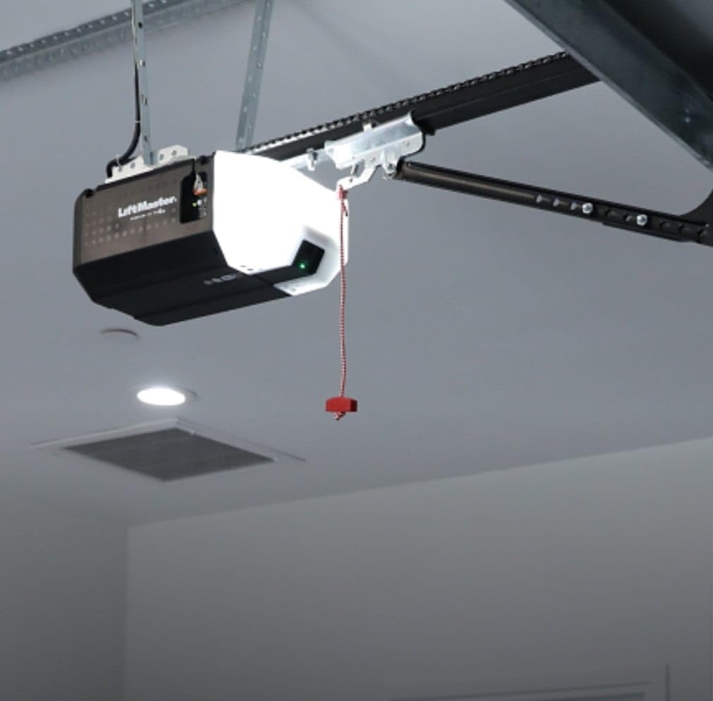 Liftmaster 2420L 3/4 Chain Drive Replacement W/Camera with Battery Replaces 81602 with Two Free Ace Stickers