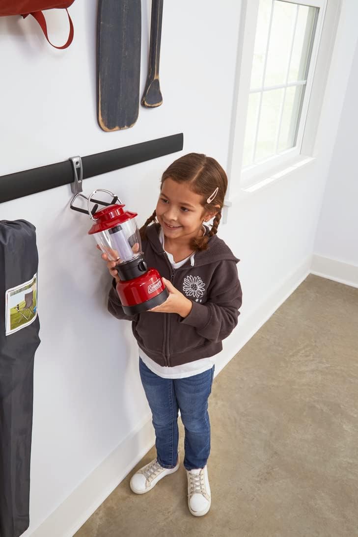 Rubbermaid 15-Piece FastTrack Garage Storage Kit - Wall-Mounted with 4 Rails & 11 Hooks for Tools & Equipment