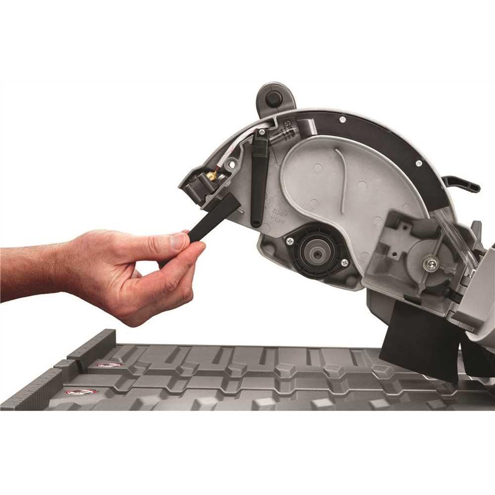 9-AMP 7 in. Blade Corded Wet Tile Saw with Stand
