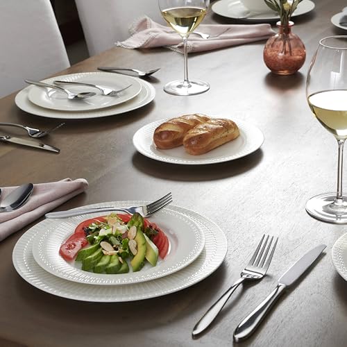 Oneida Silverware Set, Mooncrest 65-Piece Everyday Flatware Set, Service For 12, 18/0 Stainless Steel, Rust Resistant And Dishwasher Safe, Knives Spoons And Forks, Utensils (Silver, 65 Piece)