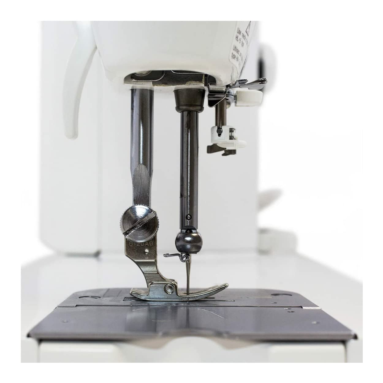 Juki TL-2010Q 1-Needle, Lockstitch, Portable Sewing Machine with Automatic Thread Trimmer for Quilting, Tailoring, Apparel and Home Decor