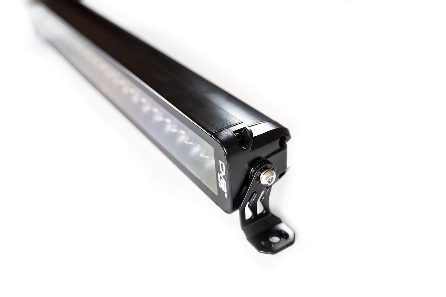 DV8 Offroad | LED Light Bar | 20" Dual Row | 16,800 Lumen from LED's | Bezel-Less Housing w/Heat Fins | IP68 Rated UV Resistant Lens | Flood/Spot Pattern | Elite Series BE20SW105W