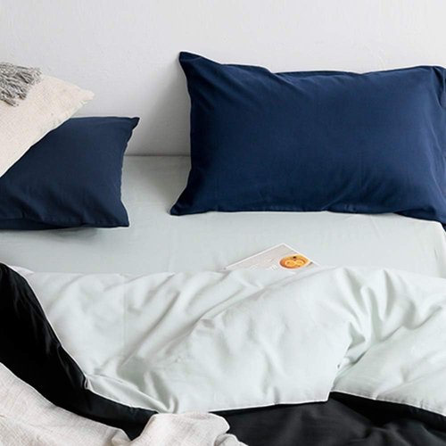 FLXXIE Pillow Cases - Soft Microfiber Queen Pillow Covers | Wrinkle Resistant, 2-Piece Set, Navy 20x30