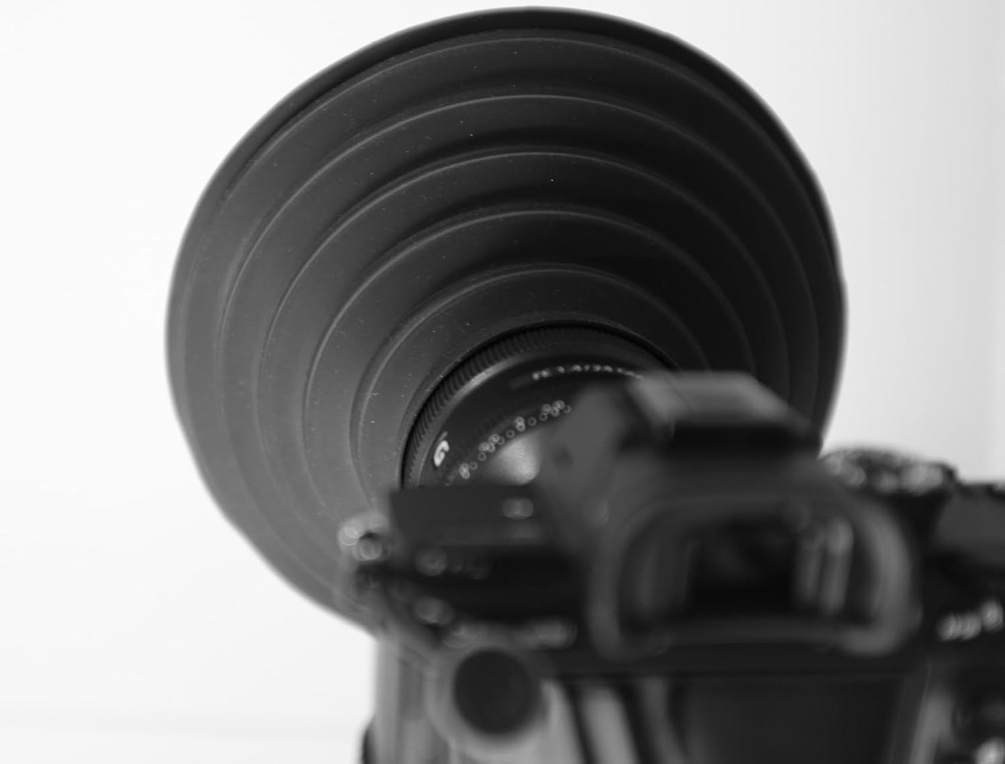 Generic 50mm 70mm Anti Reflection Lens Hood - Universal Rubber Camera Hood for DSLR & Mirrorless, Anti-Glare & Glare