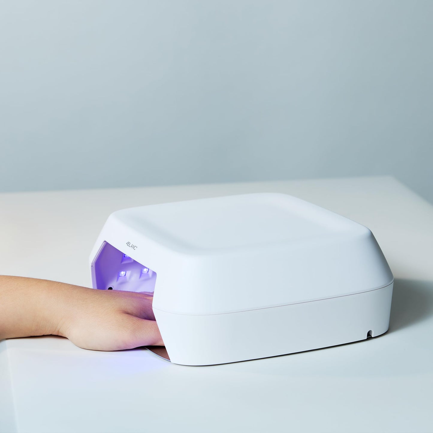 4BLANC® Professional Smart Cordless Rechargeable UV LED Nail Curing Lamp for Home or Salon Use, Manicure and Pedicure-Friendly.