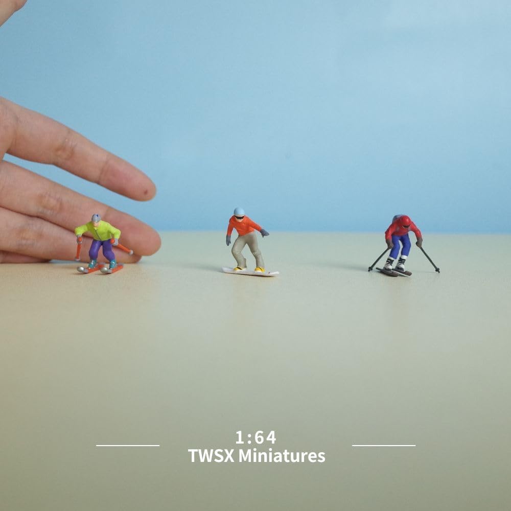 Ski Team Miniature Models - 3pcs 1:64 Scale Skiing Figures for DIY Landscapes & Creative Scenes