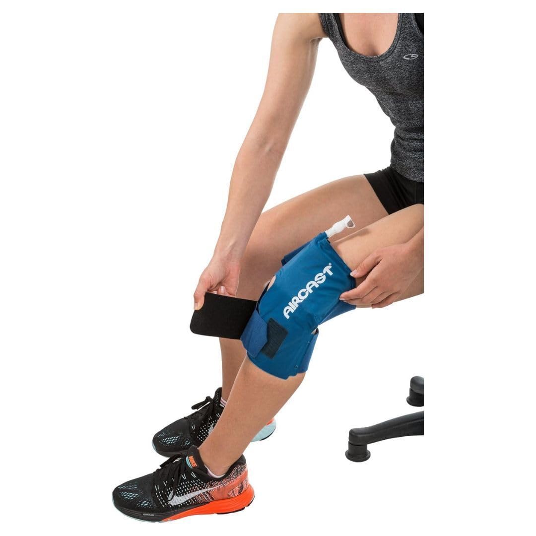 Aircast Cryo/Cuff Cold Therapy: Knee Cryo/Cuff with Non-Motorized (Gravity-Fed) Cooler, Medium