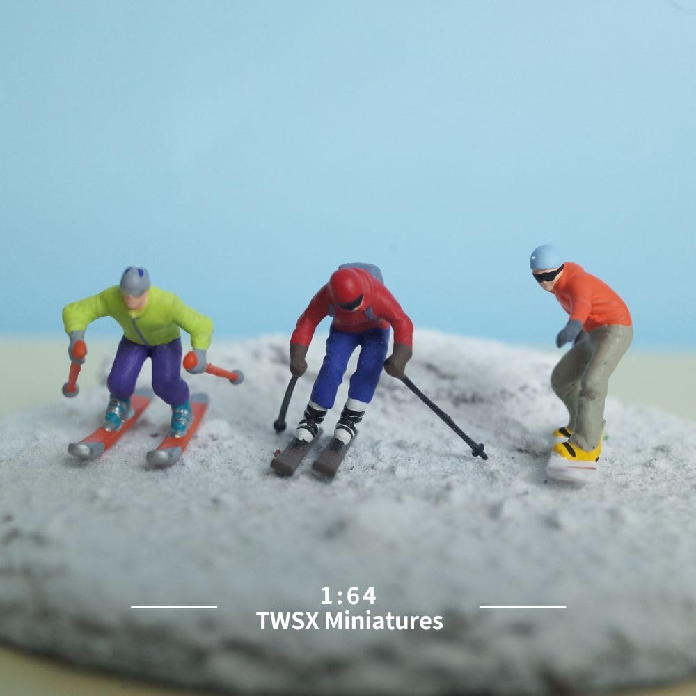 Ski Team Miniature Models - 3pcs 1:64 Scale Skiing Figures for DIY Landscapes & Creative Scenes
