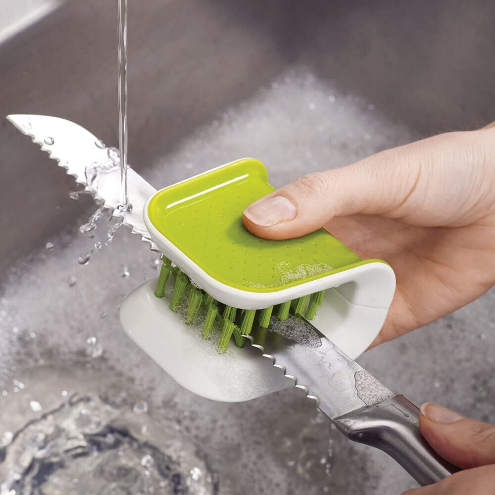 Joseph Joseph 85105 BladeBrush Knife and Cutlery Cleaner Brush Bristle Scrub Kitchen Washing Non-Slip, Green