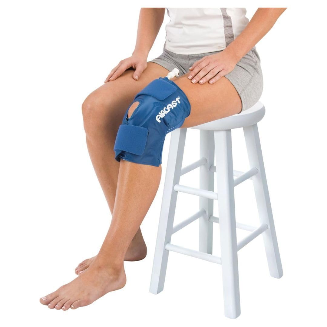 Aircast Cryo/Cuff Cold Therapy: Knee Cryo/Cuff with Non-Motorized (Gravity-Fed) Cooler, Medium