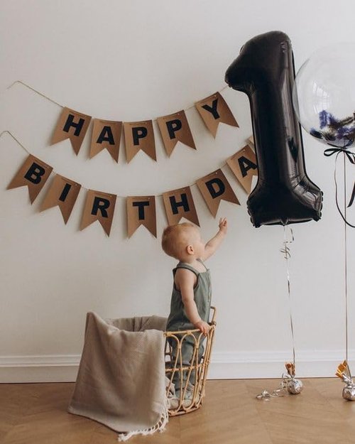 Black Number 18 Balloon - 40 Inch Giant Foil Balloon for 18th Birthday Party Decorations
