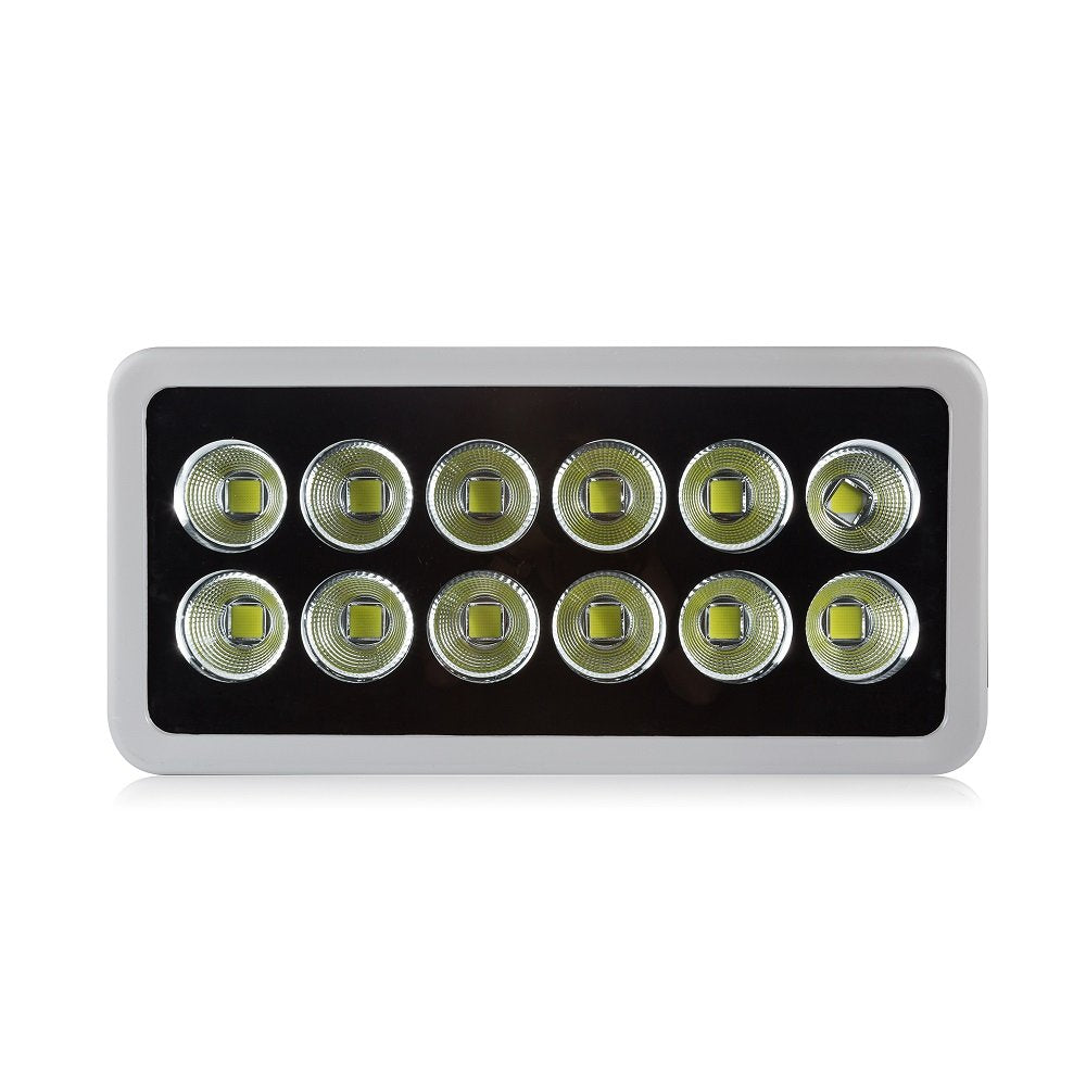 Gopretty 600W LED Flood Light Super Long Distance Bright Daylight White LED Security Flood Lights,Waterproof IP66 for Parking Lot, Garden, Football Basketball Court