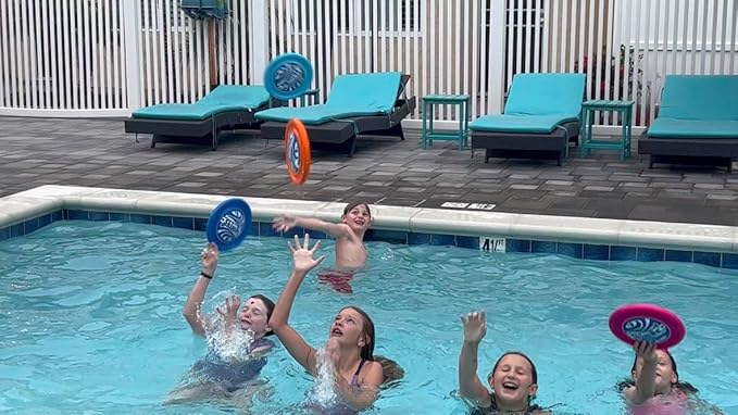Disc - Water Disc Toy for Spring & Summer Fun - Skips, Slides, Jumps - Pools, Beaches & Backyards Fun for All Ages (Green)