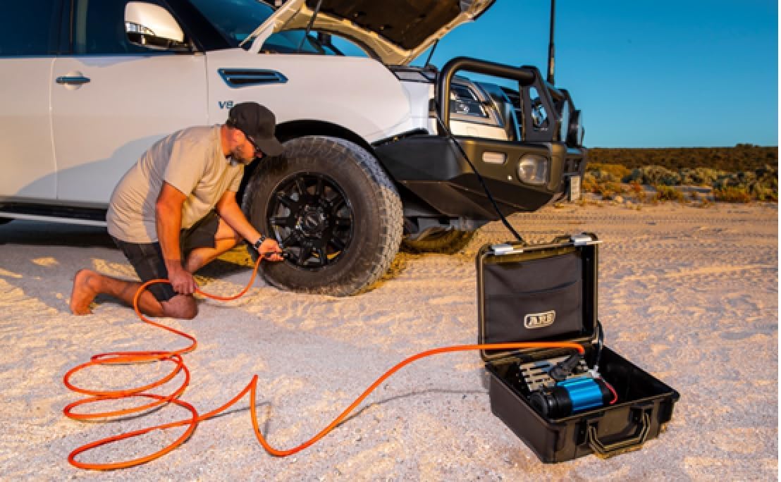 ARB CKMP12V2 PORTABLE AIR COMPRESSOR HIGH OUTPUT and PERFORMANCE in a HEAVY DUTY BOX with upgraded features