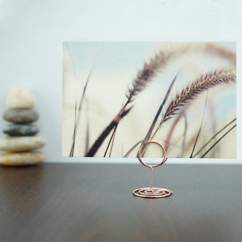 Jofefe 20Pcs Table Number Holders, Place Card Holder, Mini Table Card Holders, Cute Picture Holder Photo Holders for Wedding Reception Party, Table Centerpieces (Rose Gold)
