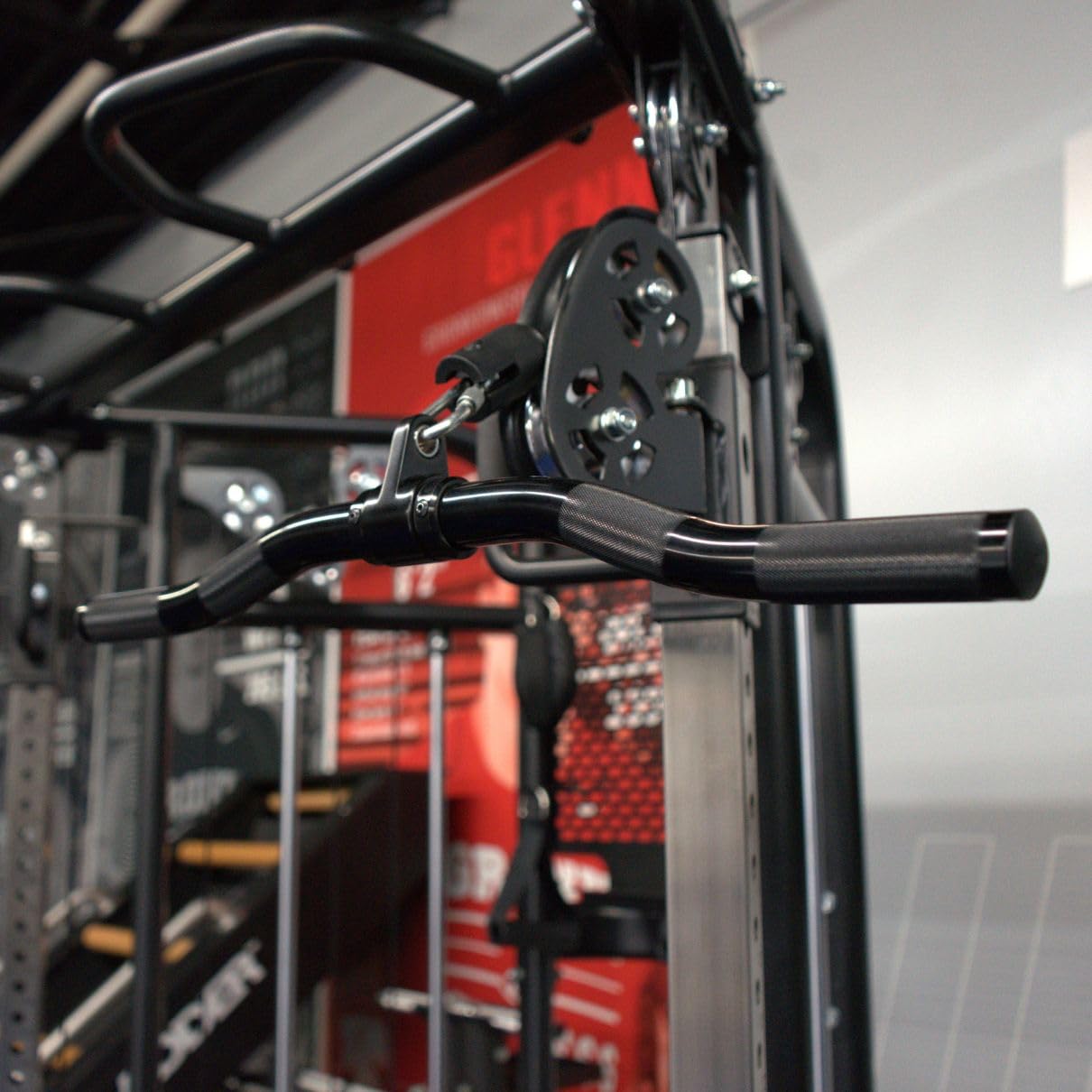 Gronk Fitness Aluminum Revolving Curl Bar Attachment for Functional Trainer Cable Machine | Black