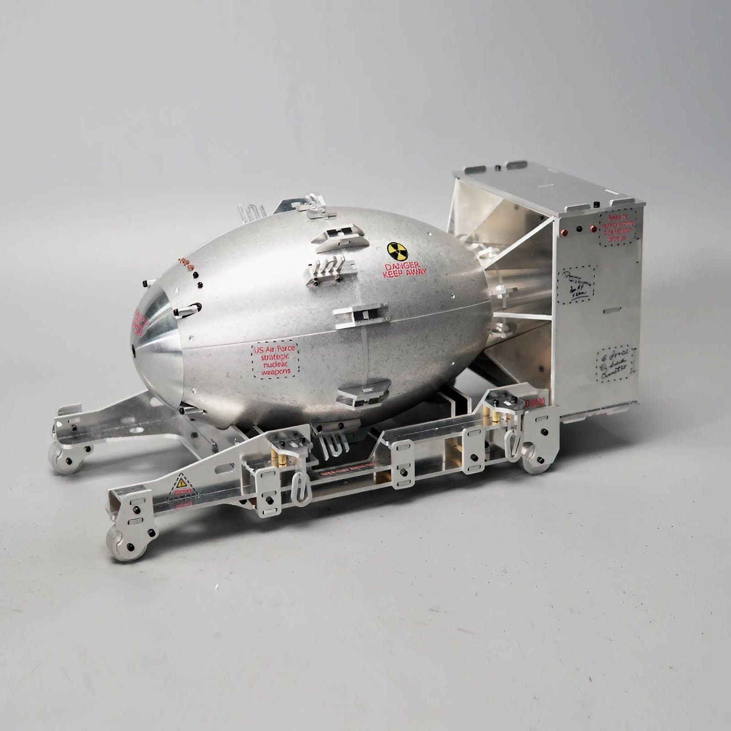 HumblePleb 1/12 Full Metal WWII American Fat Man Nuclear Bomb Assembly Model - A Great Collectible for Oppenheimer and Military - 3D Metal Puzzles for Adults