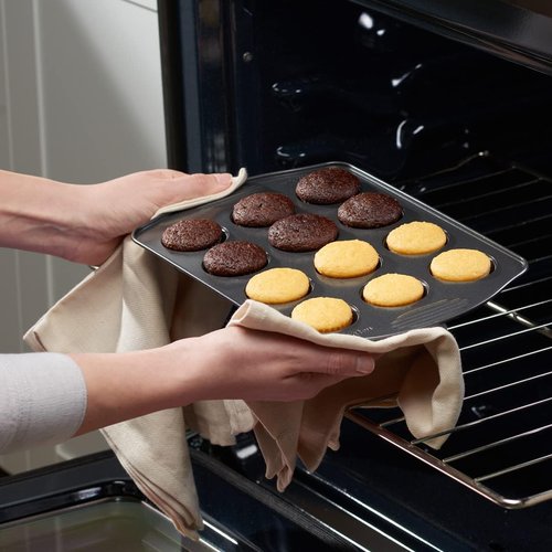 GUSTO Kraft Mini Cupcake Liners - 500 Pcs Food Grade, Grease-Proof Baking Cups for Muffins & Cupcakes
