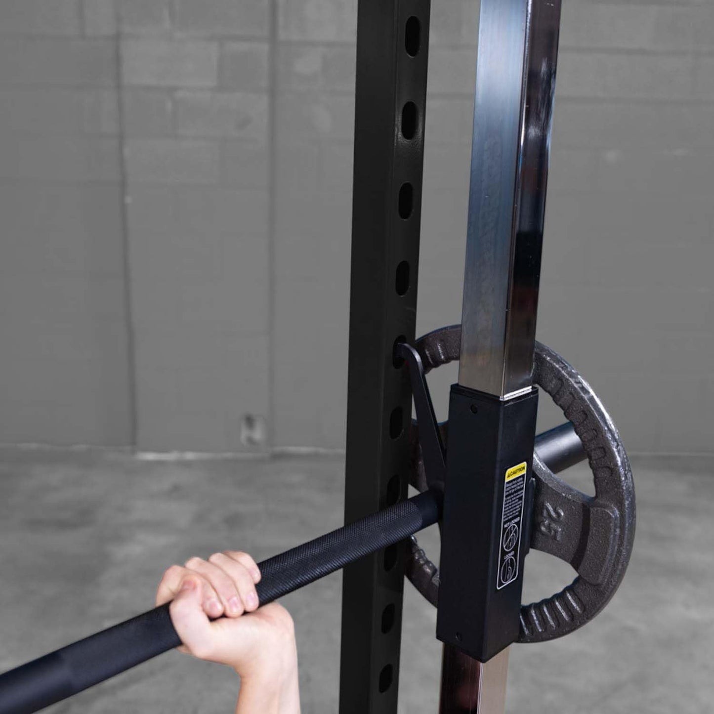 Body-Solid Best Fitness (BFSM250) Smith Machine Without LAT Attachment, Home and Commerciala Gym Strength Training with Safety Bars (Midnight Black)