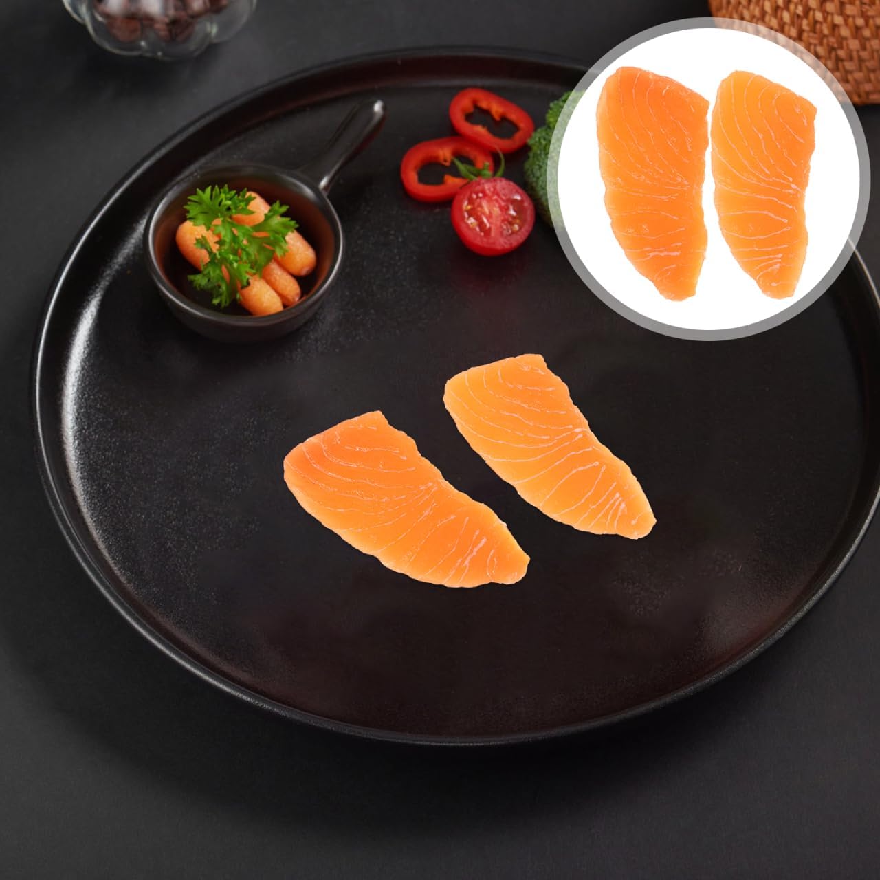 2pcs Garneck Simulated Salmon Slices Fake Food Model Realistic Meat Display Prop for Sushi Shop Restaurant Decor