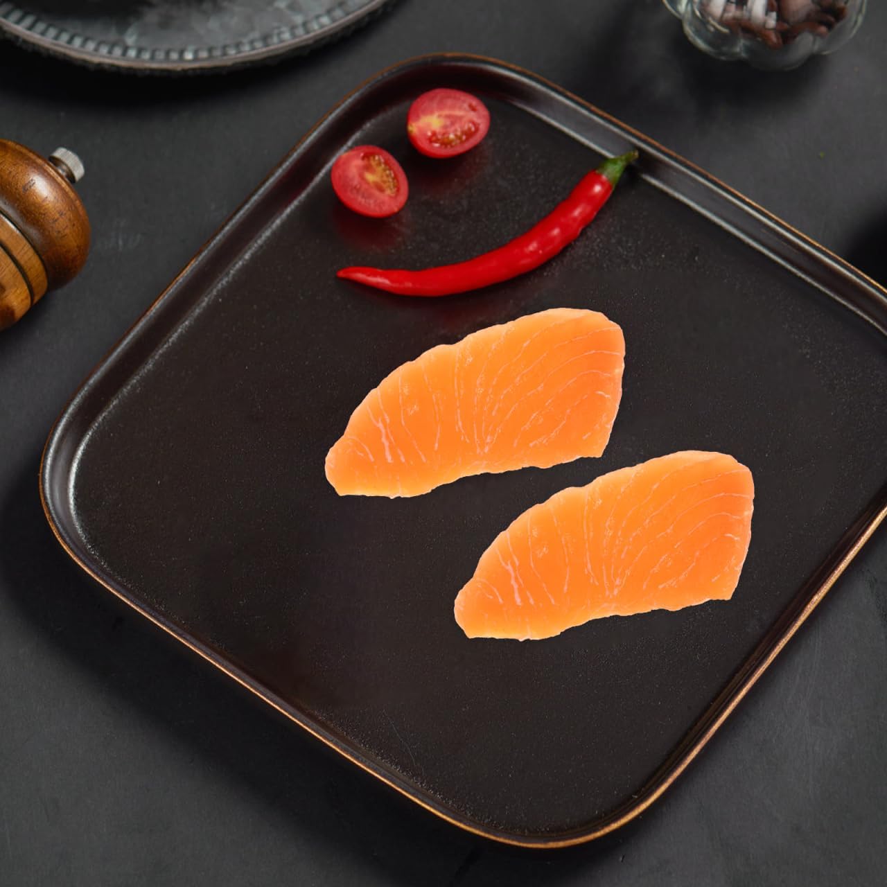 2pcs Garneck Simulated Salmon Slices Fake Food Model Realistic Meat Display Prop for Sushi Shop Restaurant Decor