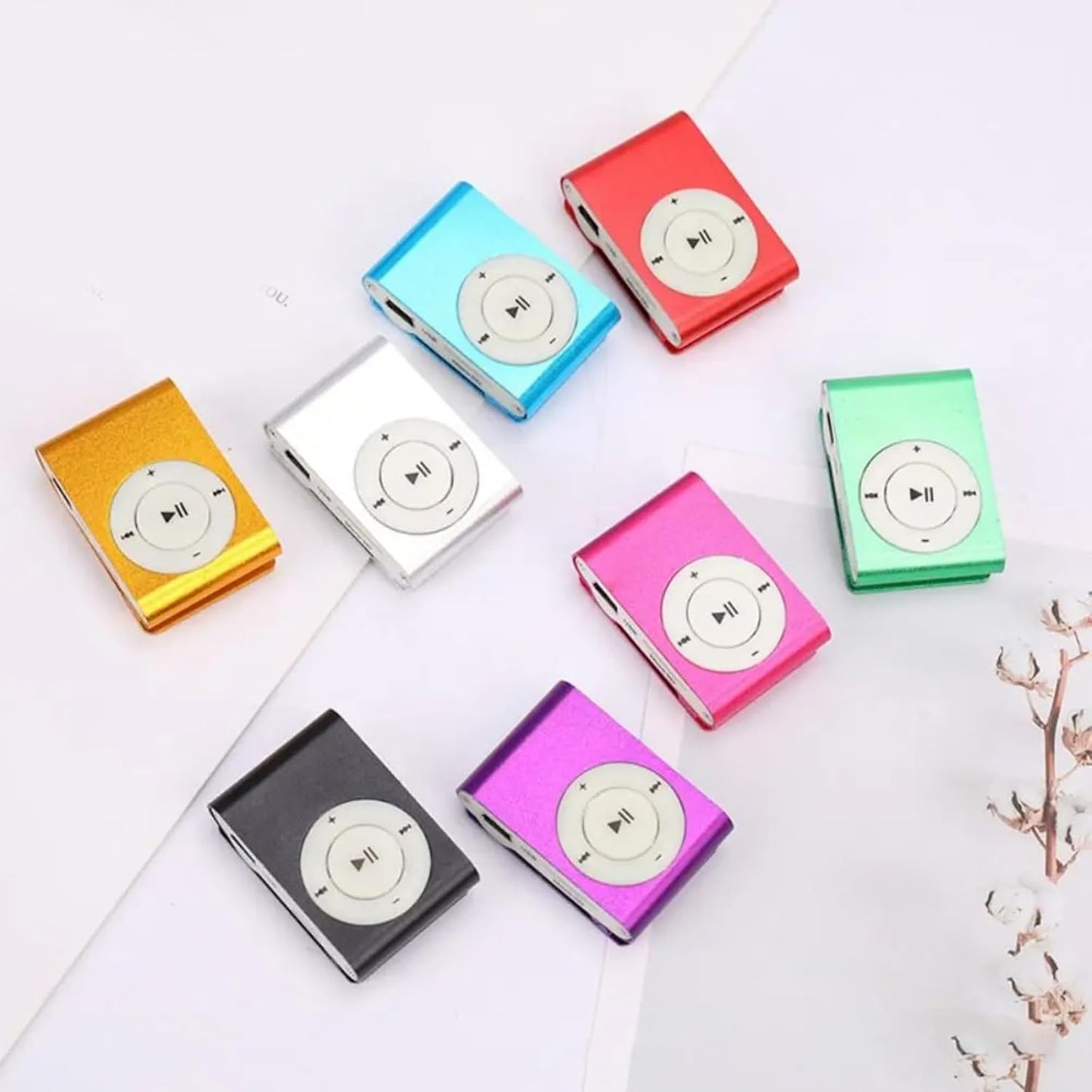 JINPIAOPIAO MP3 Clip On Player with Expandable Memory Slot High Fidelities Sound Builtin Battery for Music On The Go