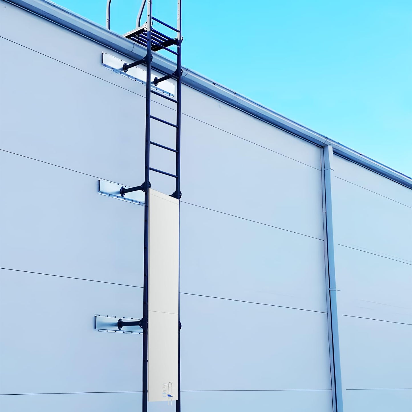 HomiShare Fixed Ladder Safety Guard, Tool-Free Install for 16"-19.25" Rungs, Anti-Theft & Weatherproof with Padlock
